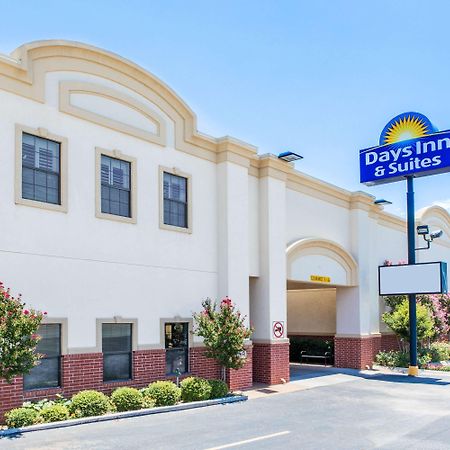 Days Inn & Suites Big Spring Exterior foto