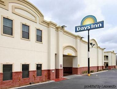 Days Inn & Suites Big Spring Exterior foto