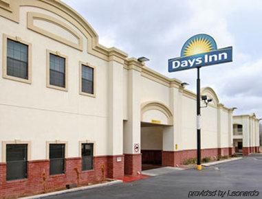 Days Inn & Suites Big Spring Exterior foto
